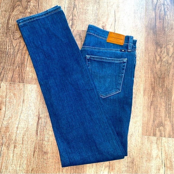 Lucky Brand Women’s Dark Blue Brooke Straight Jeans - Picture 8 of 8